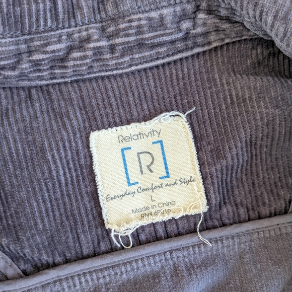 Gray corduroy shacket - Picture 8 of 8